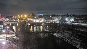 Weather camera view of City of Elgin.