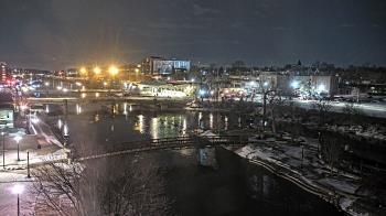 Weather camera view of City of Elgin.