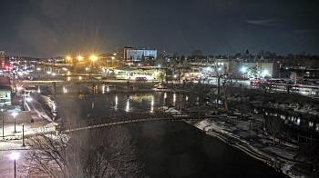 Weather camera view of City of Elgin.