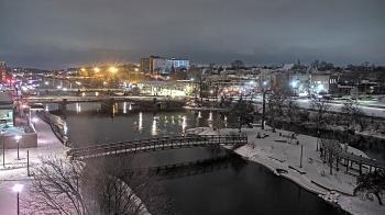 Weather camera view of City of Elgin.