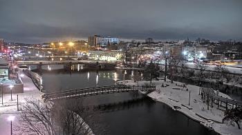 Weather camera view of City of Elgin.