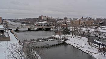 Weather camera view of City of Elgin.