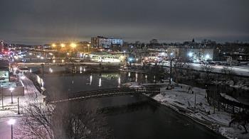 Weather camera view of City of Elgin.