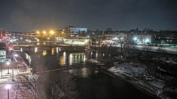 Weather camera view of City of Elgin.