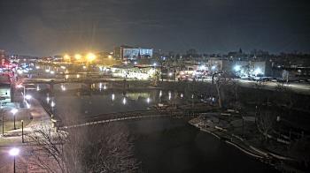 Weather camera view of City of Elgin.