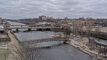 Weather camera view of City of Elgin.