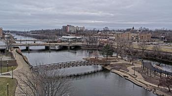 Weather camera view of City of Elgin.