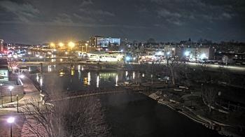 Weather camera view of City of Elgin.