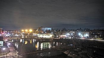 Weather camera view of City of Elgin.