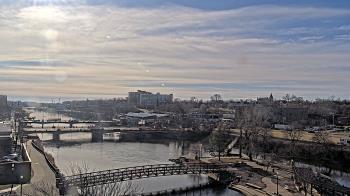 Weather camera view of City of Elgin.