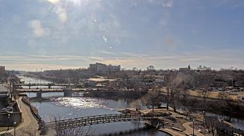 Weather camera view of City of Elgin.