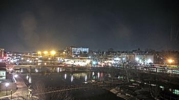 Weather camera view of City of Elgin.