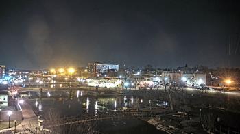 Weather camera view of City of Elgin.