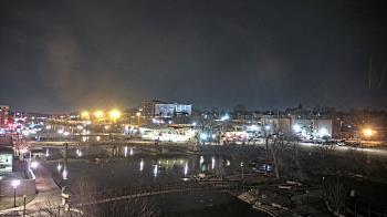 Weather camera view of City of Elgin.