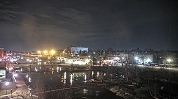 Weather camera view of City of Elgin.