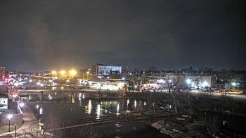 Weather camera view of City of Elgin.