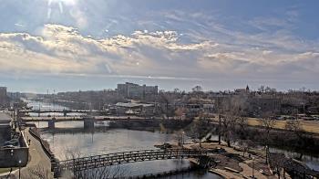 Weather camera view of City of Elgin.
