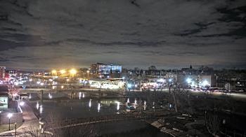 Weather camera view of City of Elgin.