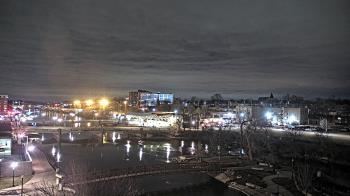 Weather camera view of City of Elgin.