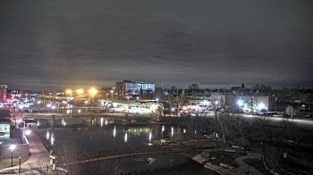 Weather camera view of City of Elgin.