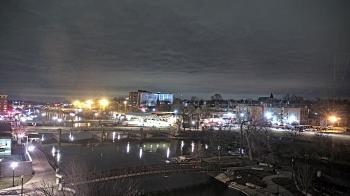 Weather camera view of City of Elgin.