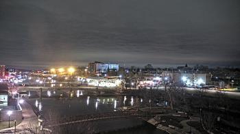 Weather camera view of City of Elgin.