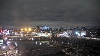 Weather camera view of City of Elgin.