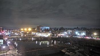 Weather camera view of City of Elgin.