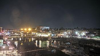 Weather camera view of City of Elgin.