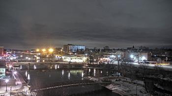 Weather camera view of City of Elgin.