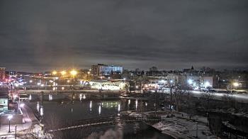 Weather camera view of City of Elgin.