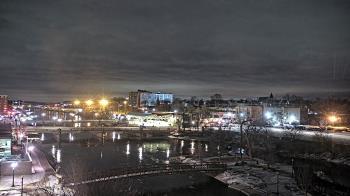 Weather camera view of City of Elgin.