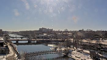 Weather camera view of City of Elgin.