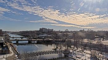 Weather camera view of City of Elgin.