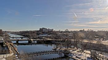 Weather camera view of City of Elgin.