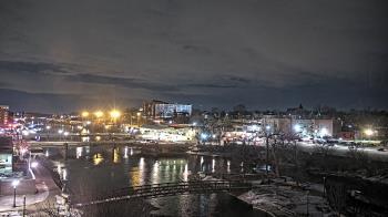 Weather camera view of City of Elgin.