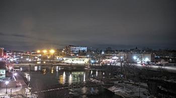 Weather camera view of City of Elgin.