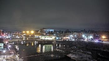 Weather camera view of City of Elgin.