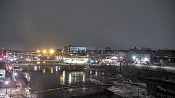 Weather camera view of City of Elgin.