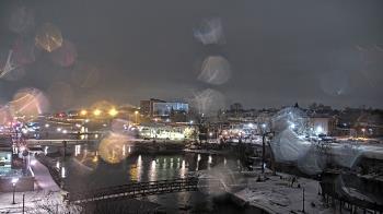 Weather camera view of City of Elgin.