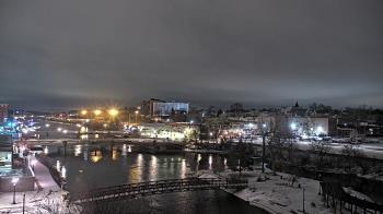 Weather camera view of City of Elgin.