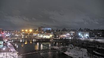 Weather camera view of City of Elgin.