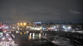 Weather camera view of City of Elgin.