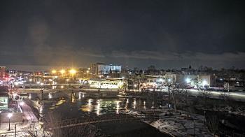 Weather camera view of City of Elgin.