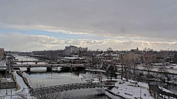 Weather camera view of City of Elgin.