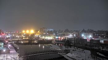 Weather camera view of City of Elgin.