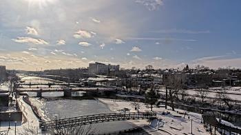 Weather camera view of City of Elgin.
