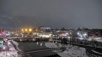 Weather camera view of City of Elgin.