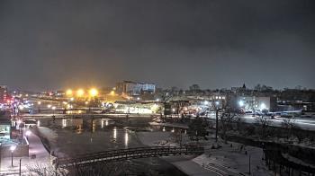 Weather camera view of City of Elgin.