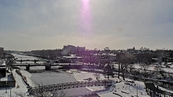 Weather camera view of City of Elgin.